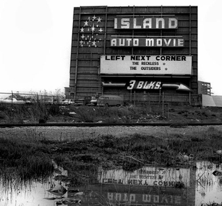 Illustration for article titled Honda Accord Only Flaw In Otherwise Perfect Wisconsin Drive-In Theater Experience